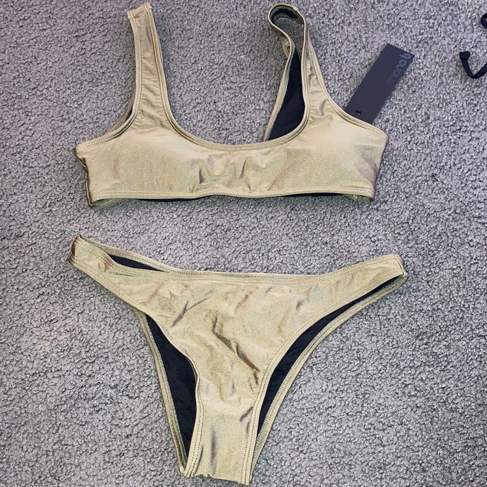 NWT green shimmer bikini